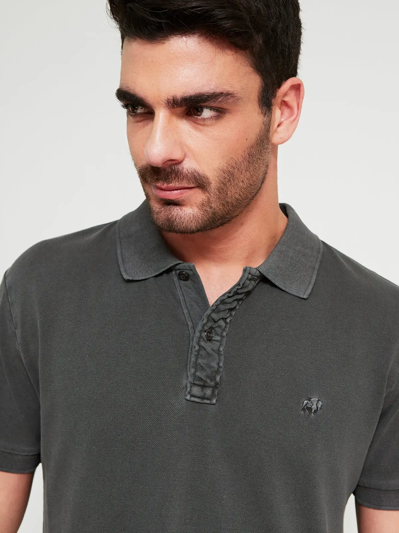 POLERA HOMBRE ROBERT LEWIS ALGODÓN MANGA CORTA LAVADA PIQUE - 3