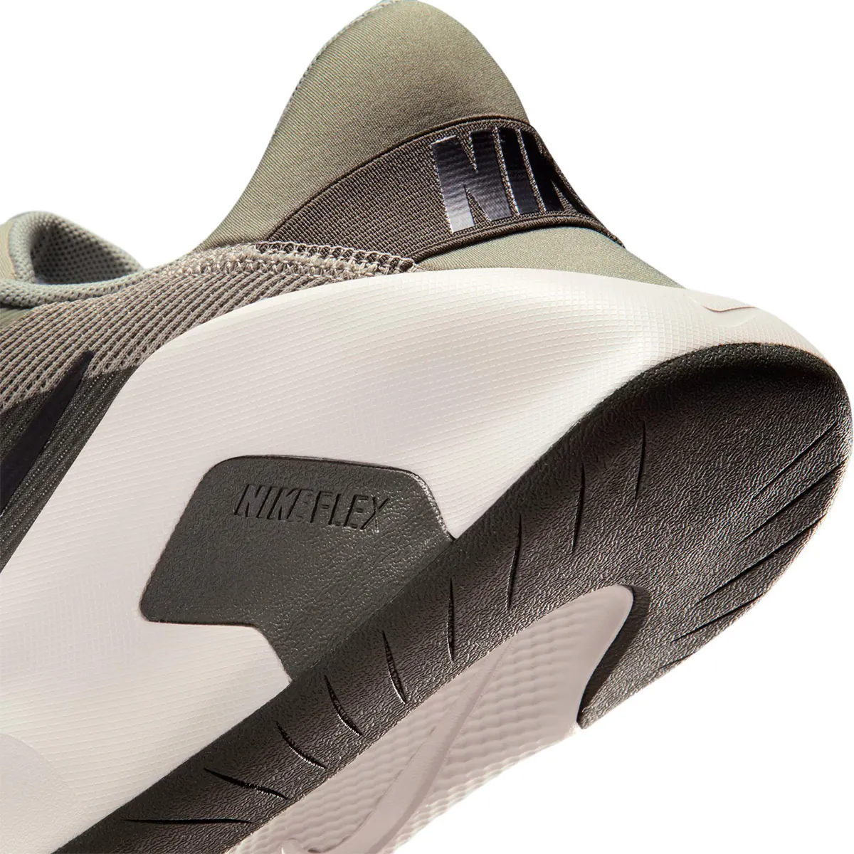 ZAPATILLAS HOMBRE NIKE ENTRENAMIENTO FLEX - 8