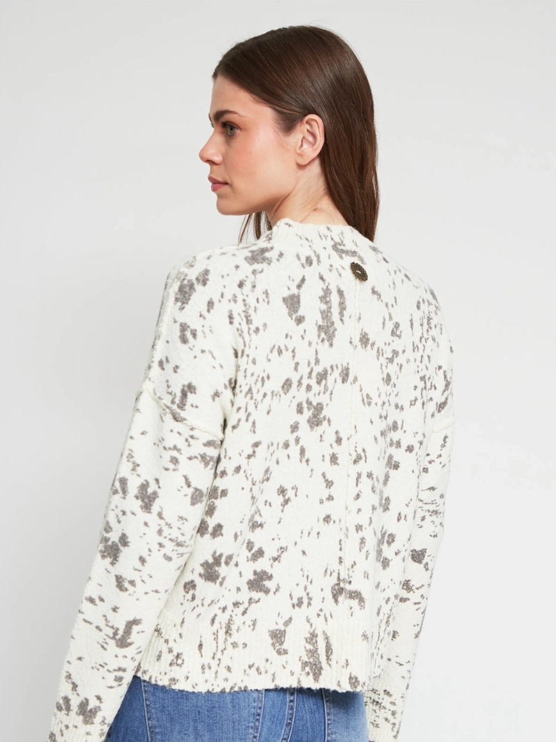 SWEATER MUJER TATIENNE CUELLO ALTO ESTAMPADO - 3