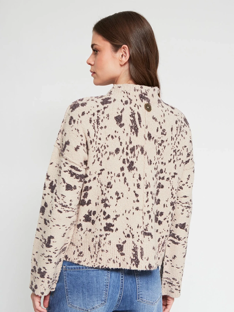 SWEATER MUJER TATIENNE CUELLO ALTO ESTAMPADO - 3