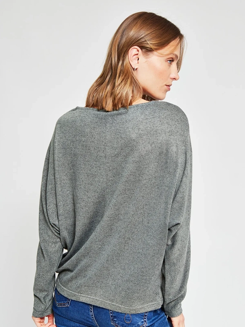 POLERA MUJER AZIZ MANGA LARGA TACHAS - 3