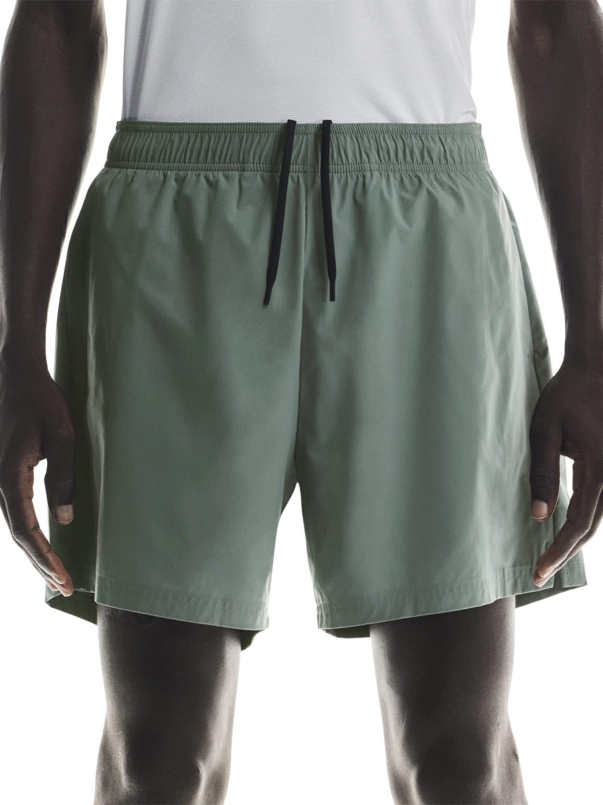 SHORT DEPORTIVO HOMBRE ON 5 CORE  - 1