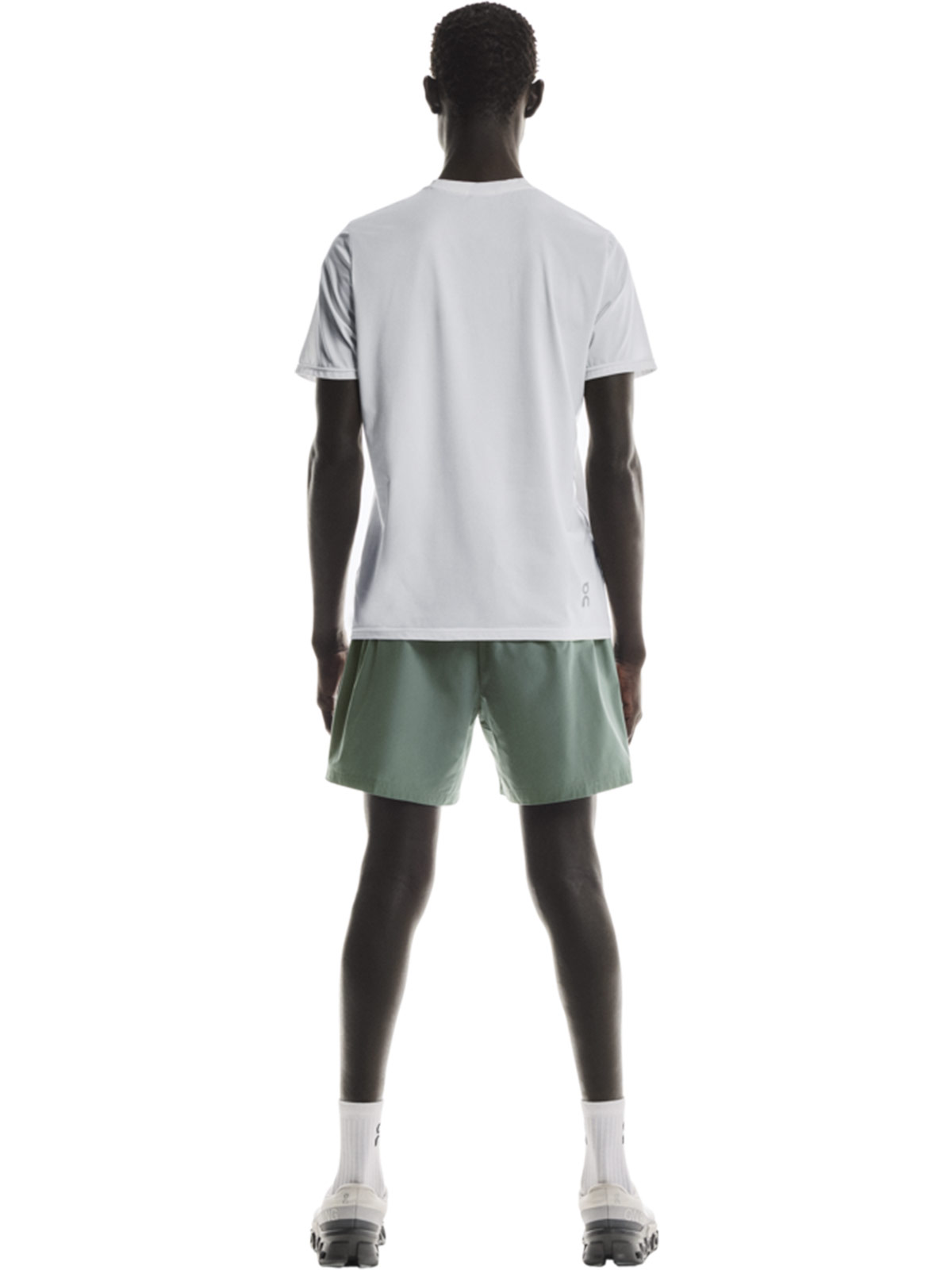 SHORT DEPORTIVO HOMBRE ON 5 CORE  - 4