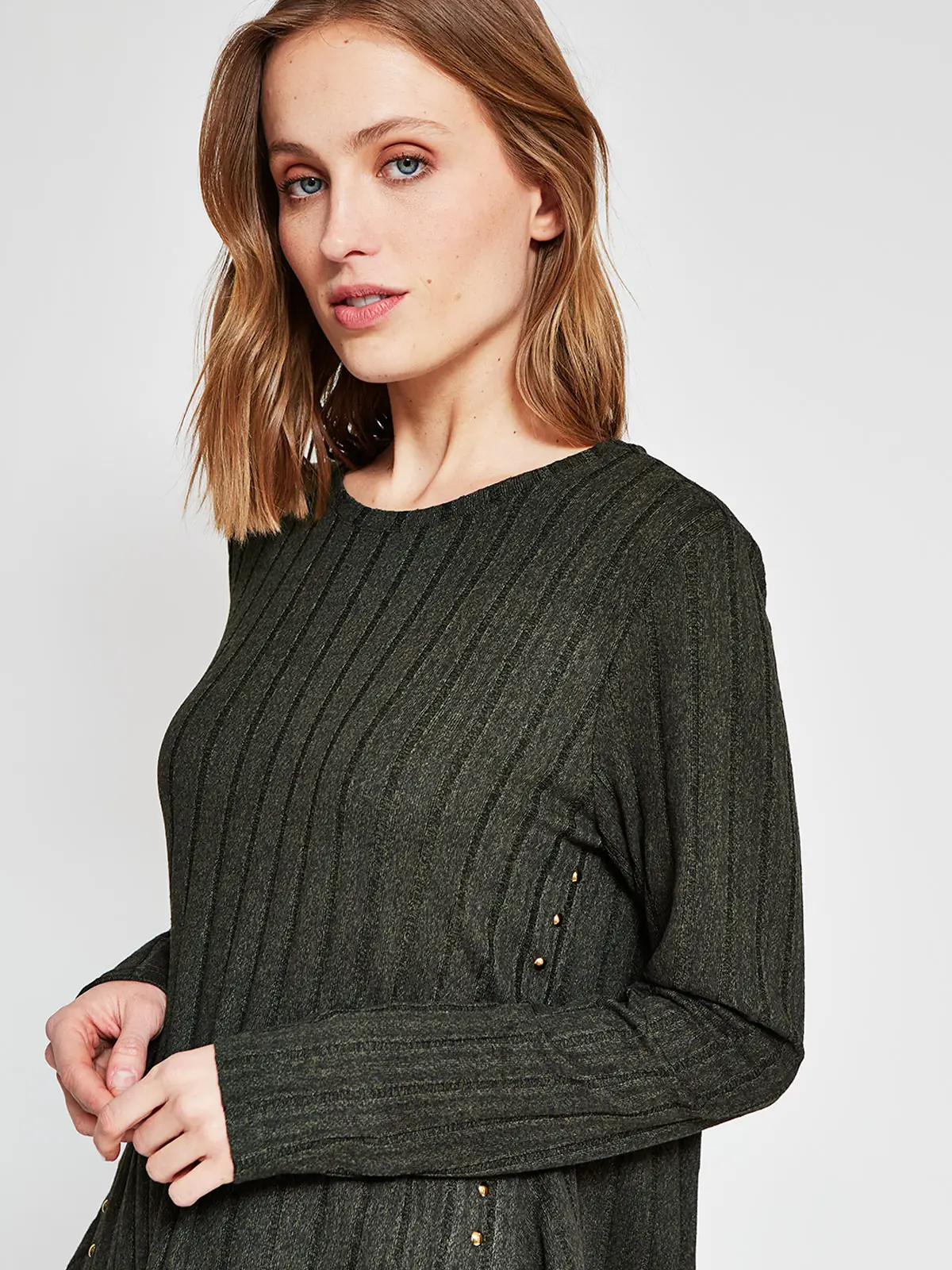 POLERA MUJER AZIZ MANGA LARGA TACHAS - 3