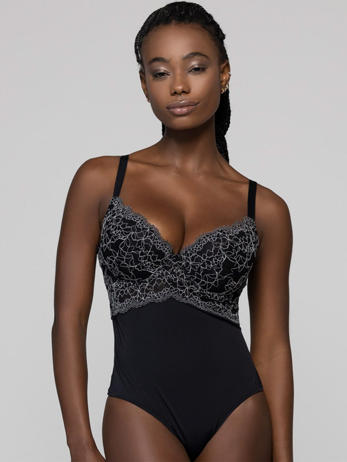 BODY MUJER INTIME COPA C MALLA ENCAJE NEGRO - 1