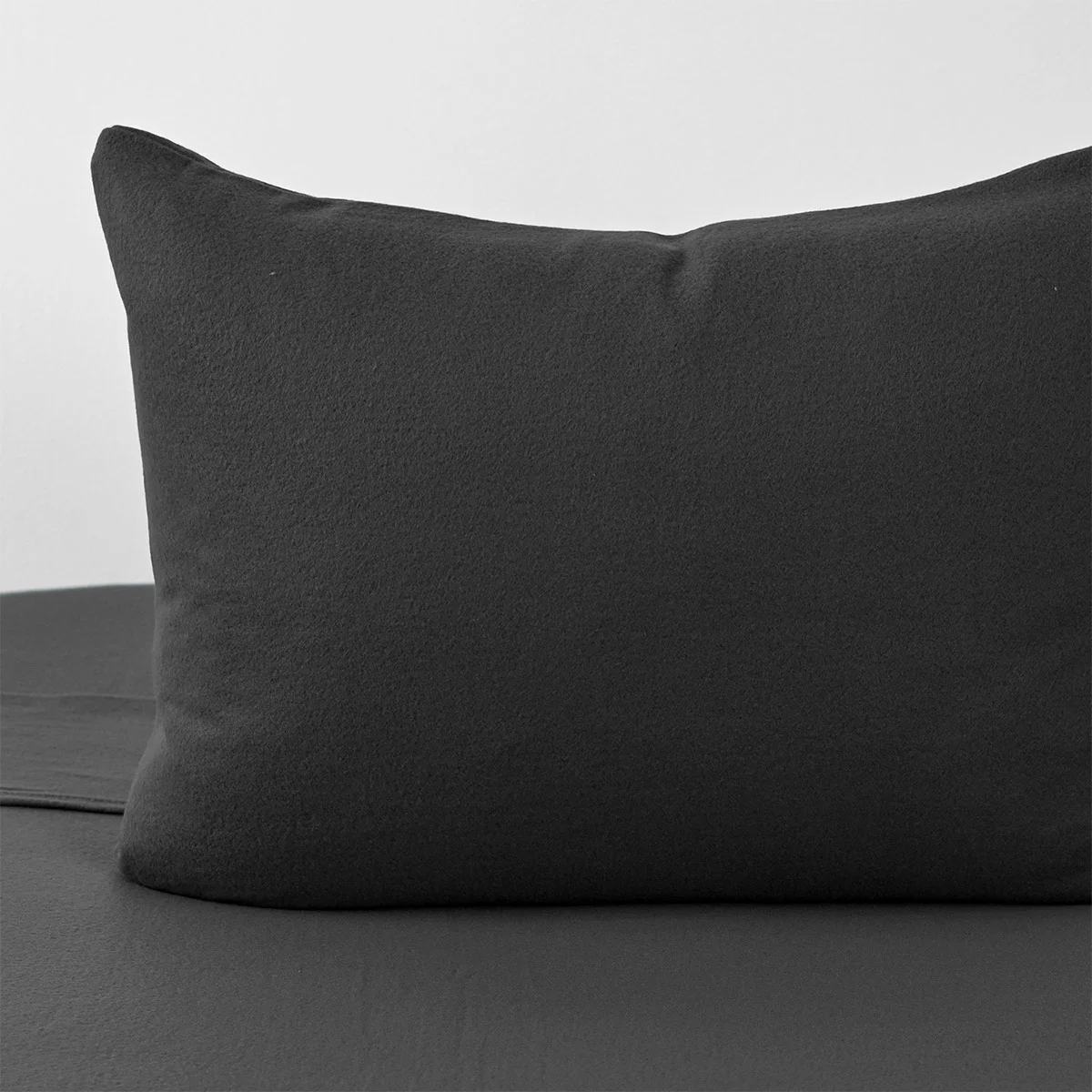 JUEGO DE SÁBANAS AMERICAN FAMILY POLAR 1.5 PLAZAS LISO GRAFITO - 2
