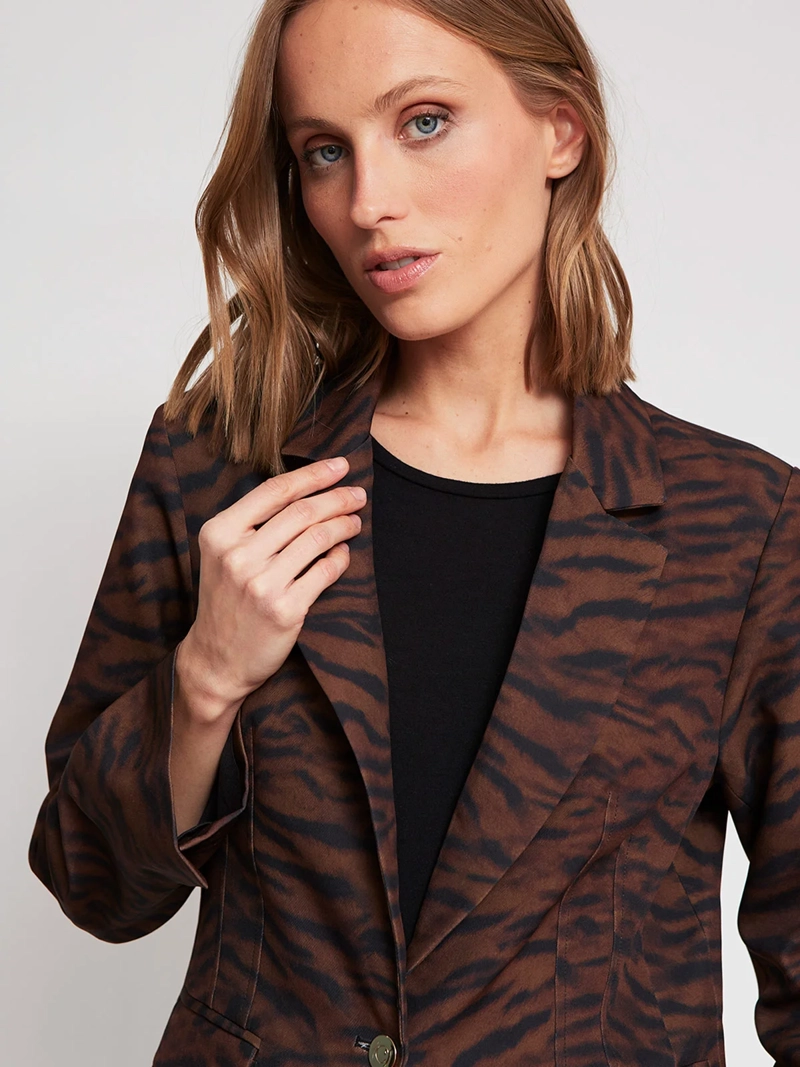 BLAZER MUJER CACHAREL ESTAMPADO - 4