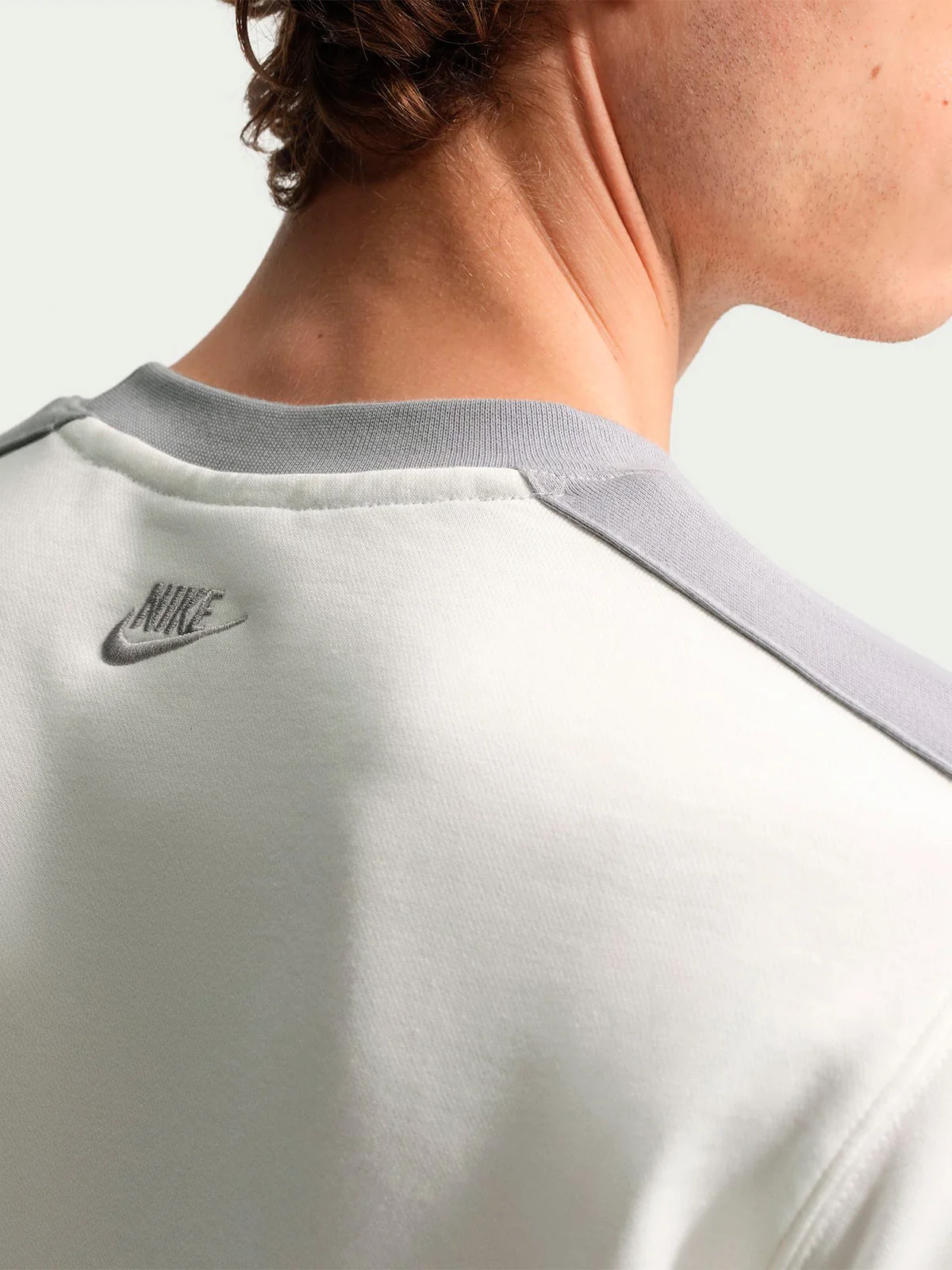 POLERÓN HOMBRE NIKE MANGA LARGA - 2