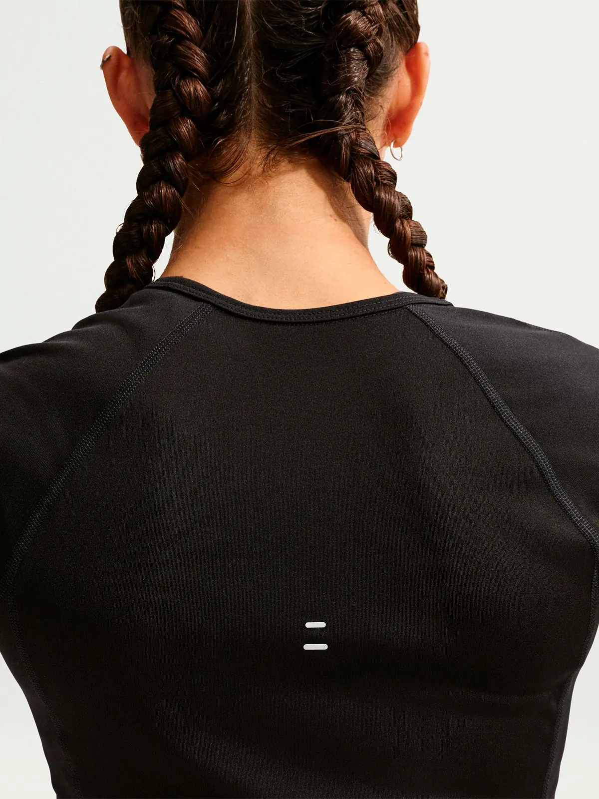 POLERA MUJER NIKE SWOOSH RUN - 2