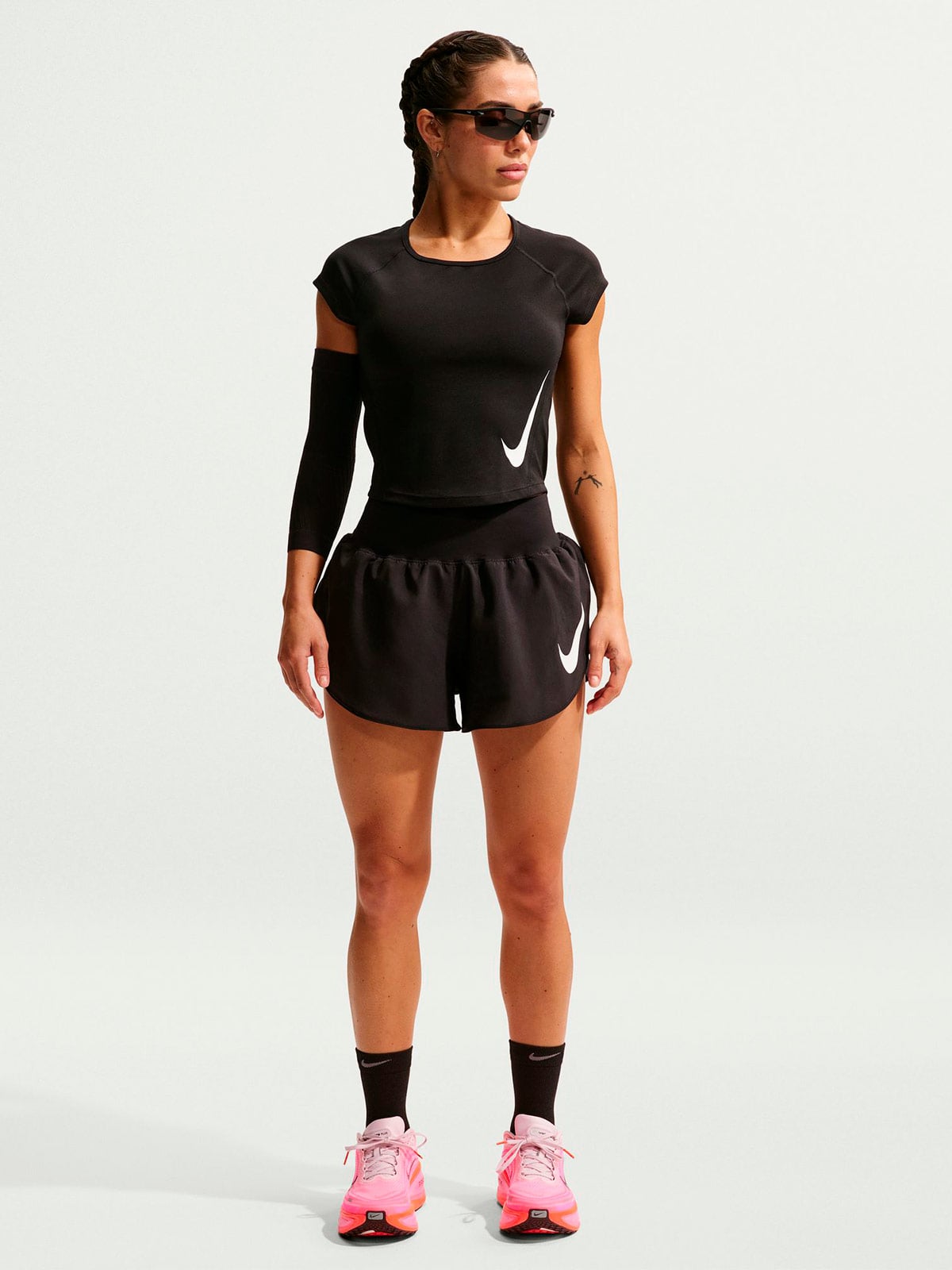POLERA MUJER NIKE SWOOSH RUN - 4