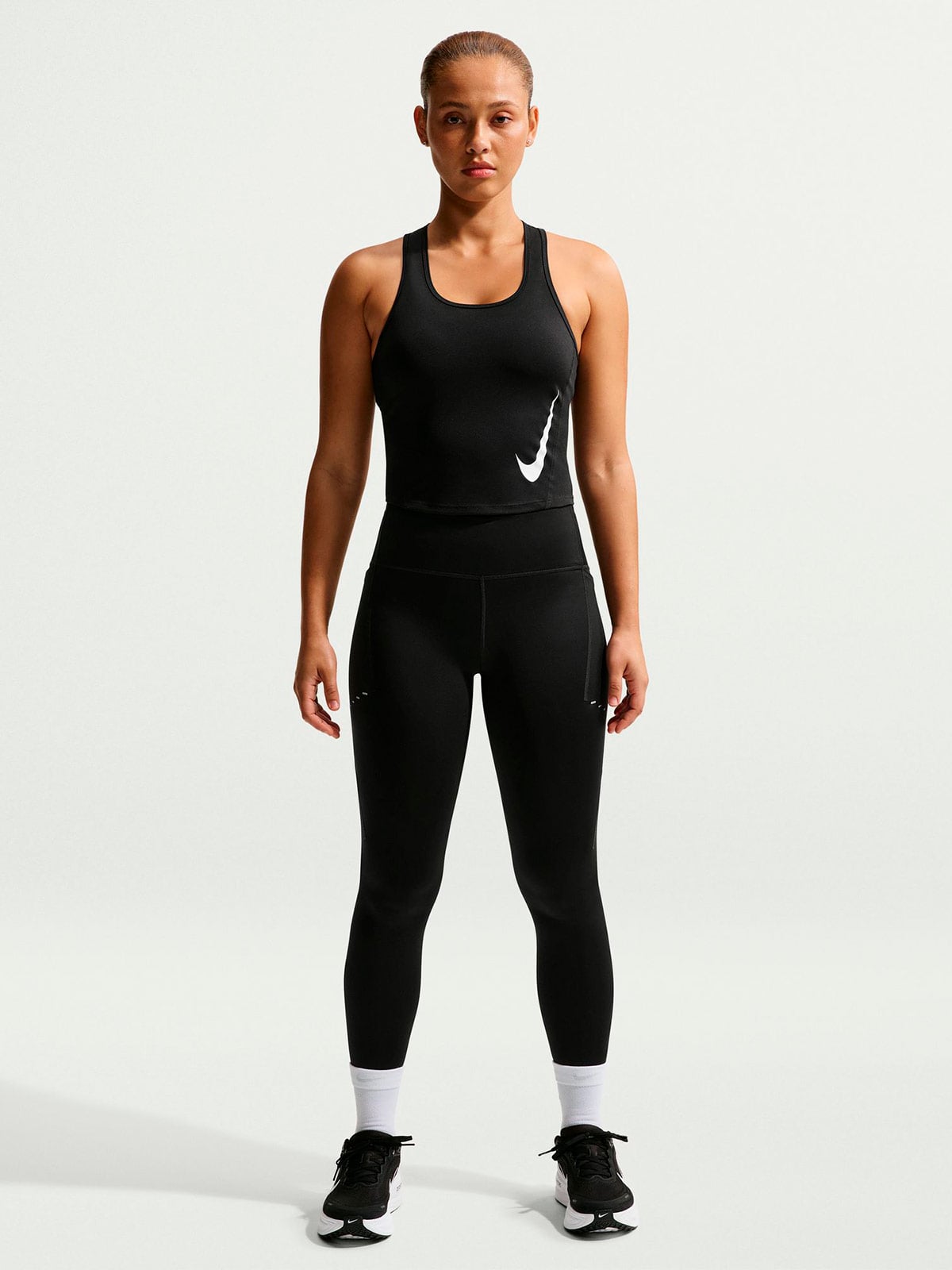 POLERA MUJER NIKE SWOOSH RUN - 4