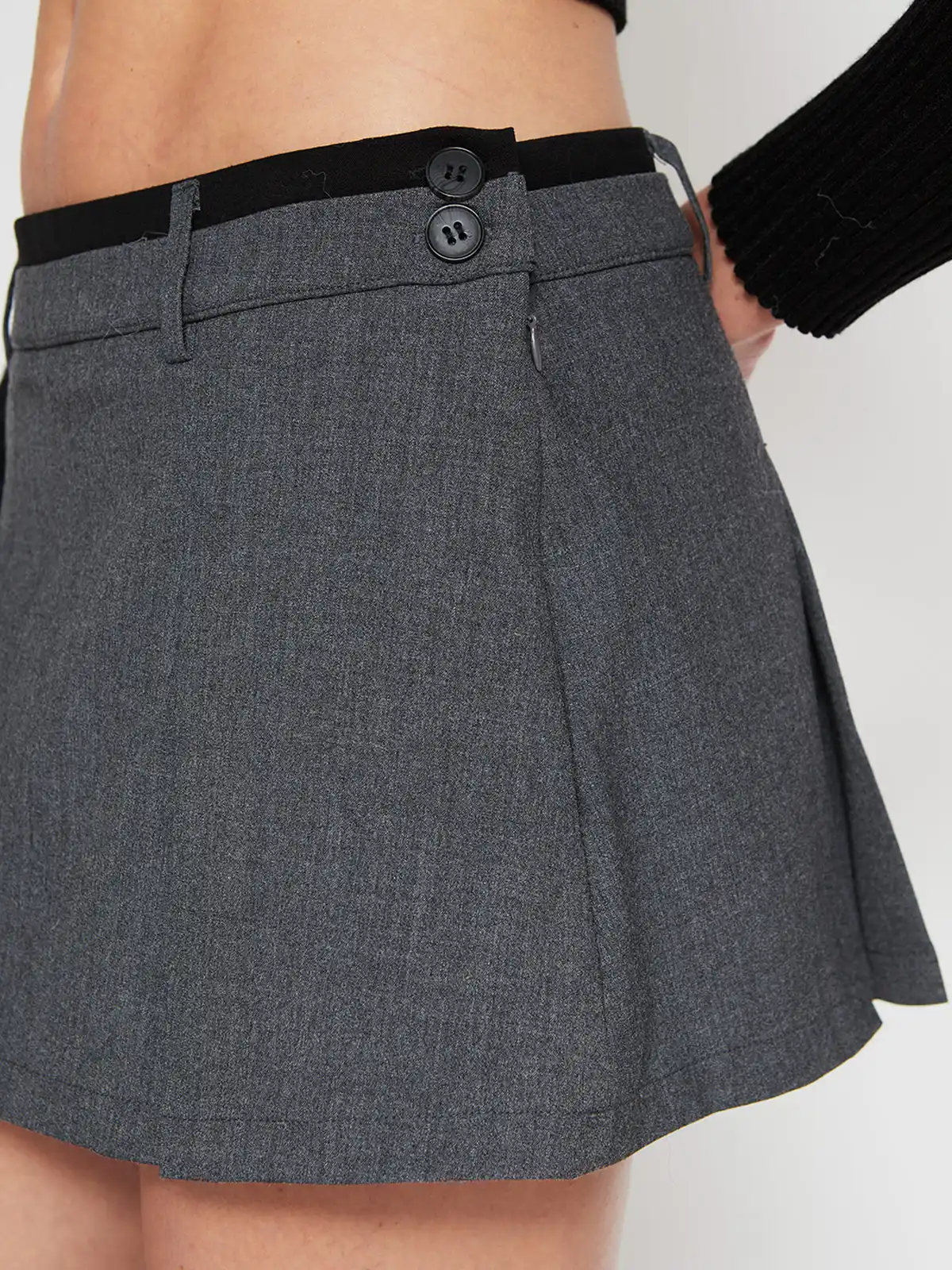 FALDA SHORT MUJER INDEX PLISADA - 4