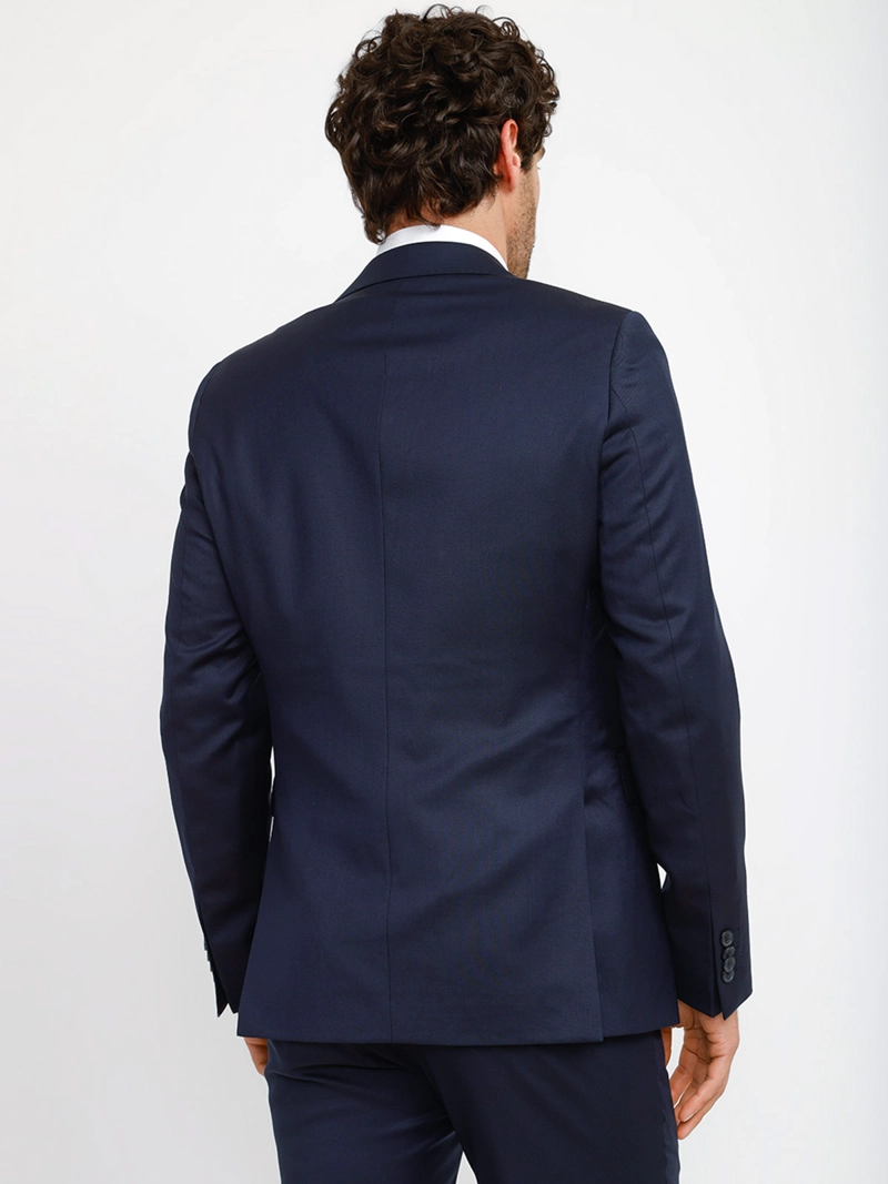 TERNO HOMBRE PERRY ELLIS LANA WILLOW - 3