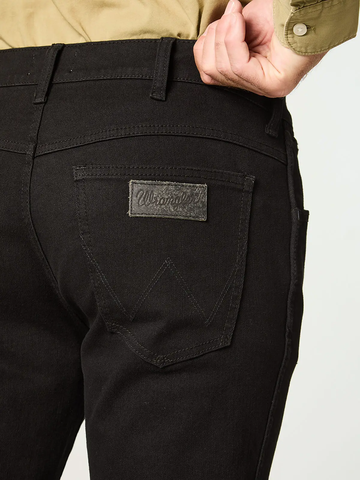 JEANS HOMBRE WRANGLER ALGODÓN SLIM TAPERED - 4