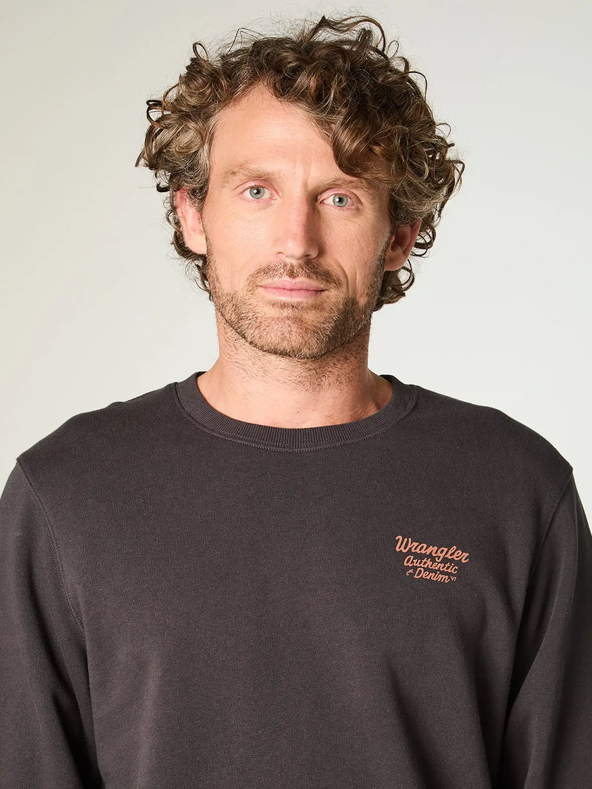 POLERÓN HOMBRE WRANGLER ALGODÓN REGULAR FIT - 4