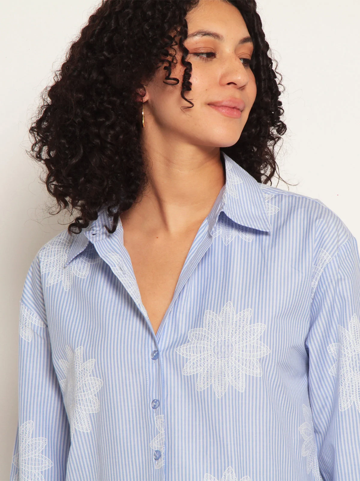BLUSA MUJER WADOS ALGODÓN MANGA LARGA BORDADO ABOTONADA - 5