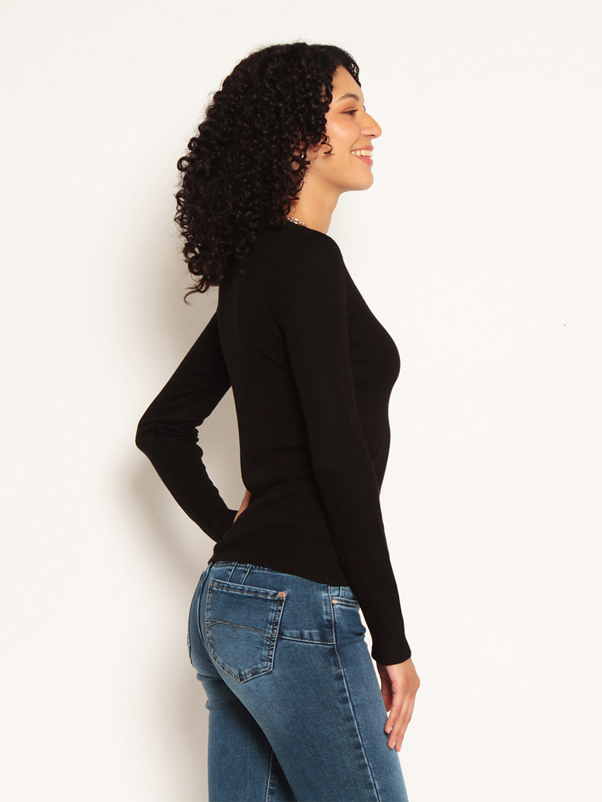 POLERA MUJER WADOS MANGA LARGA ABOTONADA - 3