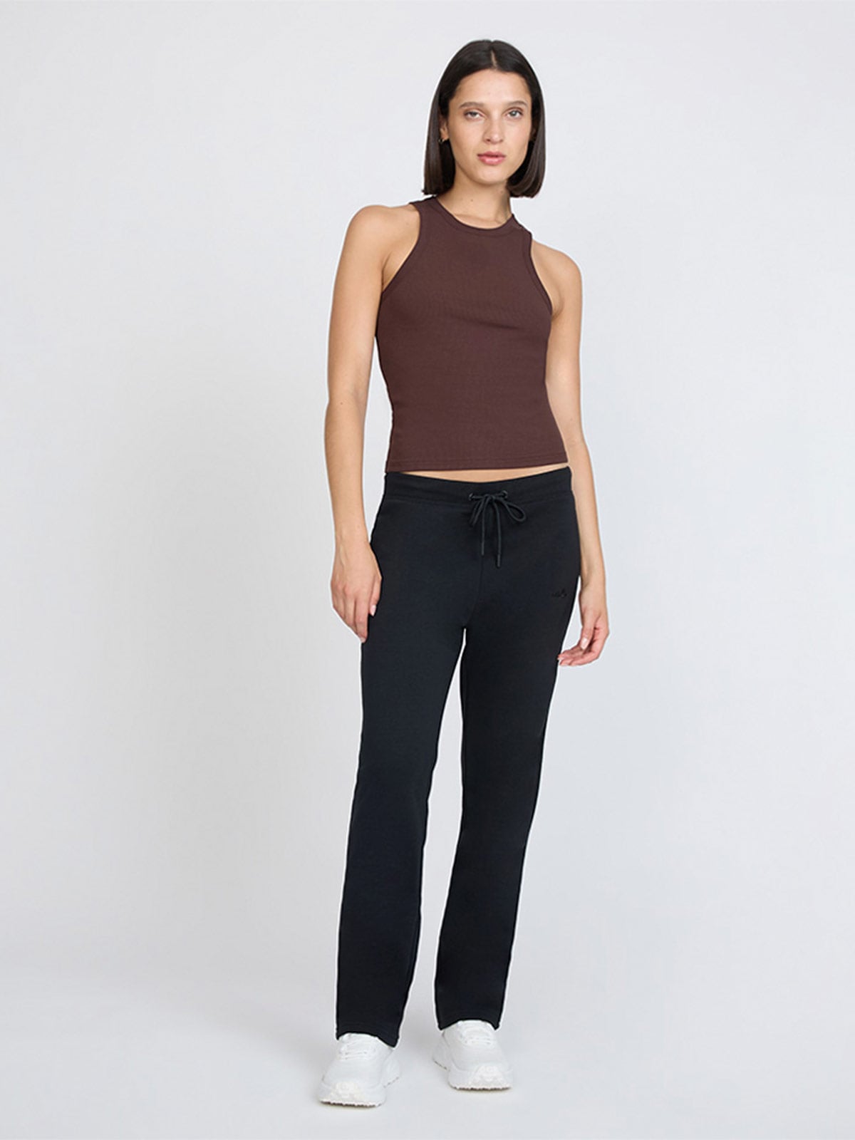 PANTALÓN MUJER ELLESSE CLAUDIA CORTE RECTO - 1