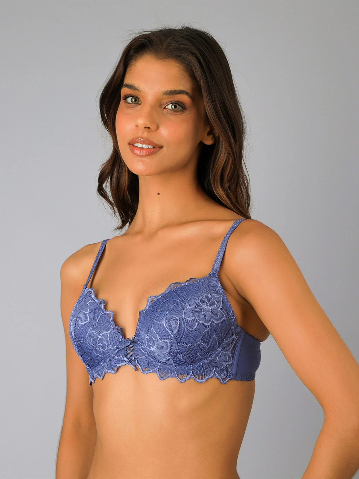 SOSTÉN FLORES ENCAJE PUSH UP - 2