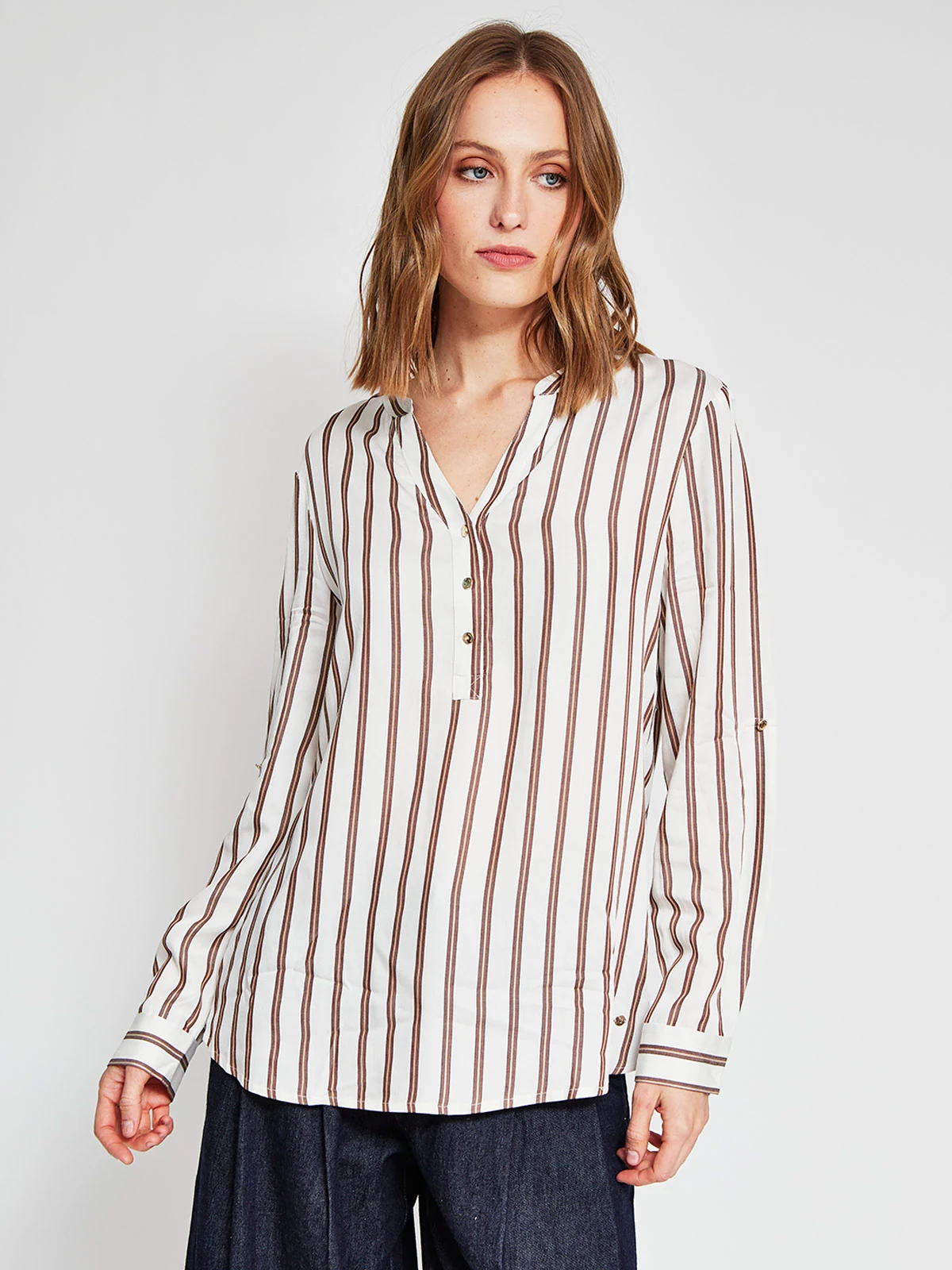 BLUSA MUJER CACHAREL CUELLO MAO MANGA LARGA ESTAMPADA - 2