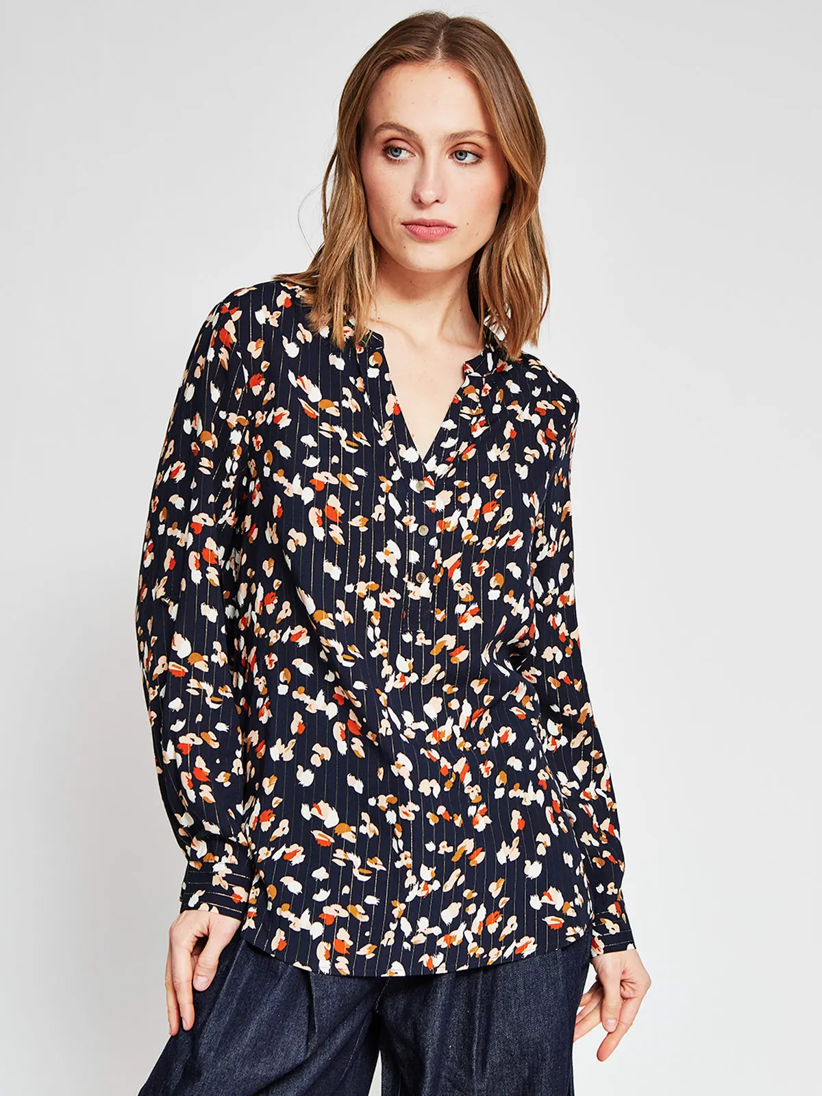 BLUSA MUJER CACHAREL CUELLO MAO MANGA LARGA ESTAMPADA - 2