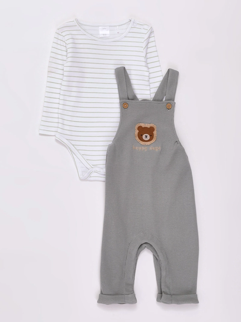 CONJUNTO BEBÉ NIÑO BABY HARVEST JARDINERA BOLSILLO CON PARCHE Y BODY