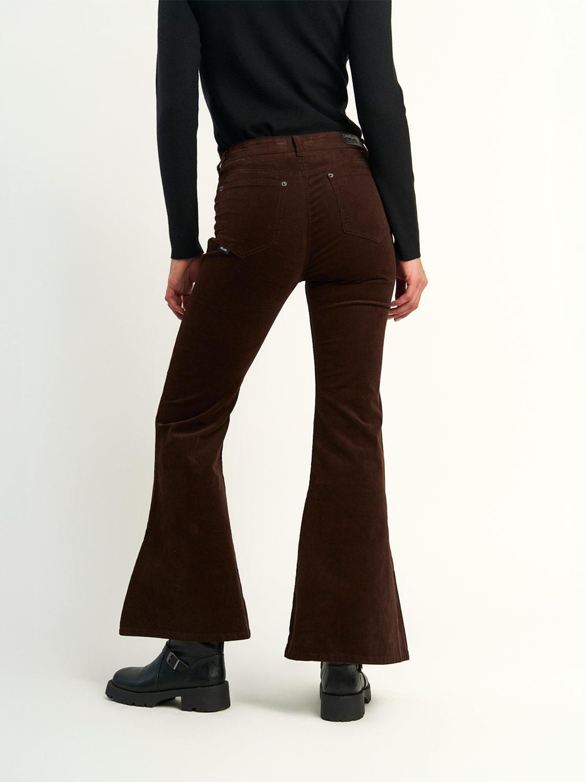 PANTALÓN MUJER ELLUS  - 3