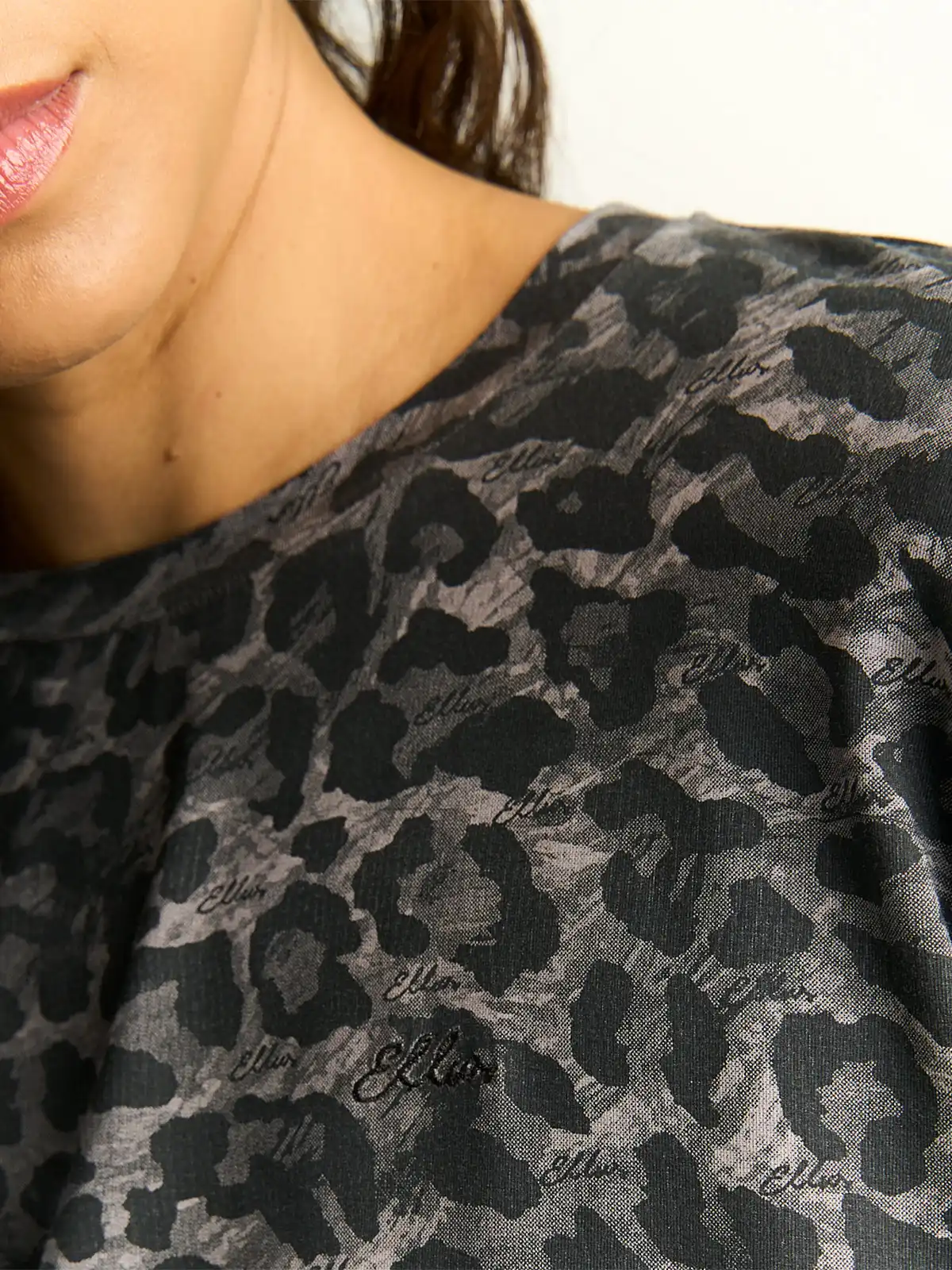 POLERA MUJER ELLUS  - 5