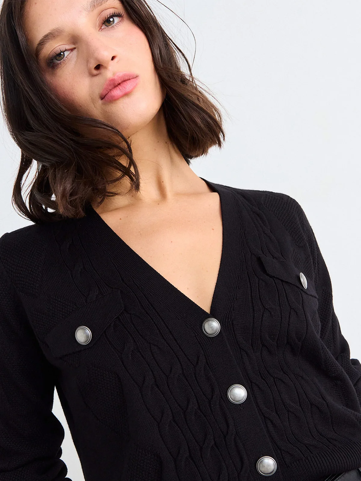 CARDIGAN MUJER IO CROP BOTÓN JOYA - 5