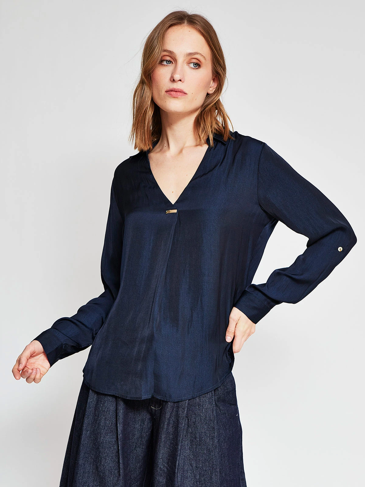 BLUSA MUJER CACHAREL CUELLO CAMISERO MANGA LARGA TEXTURADA - 2