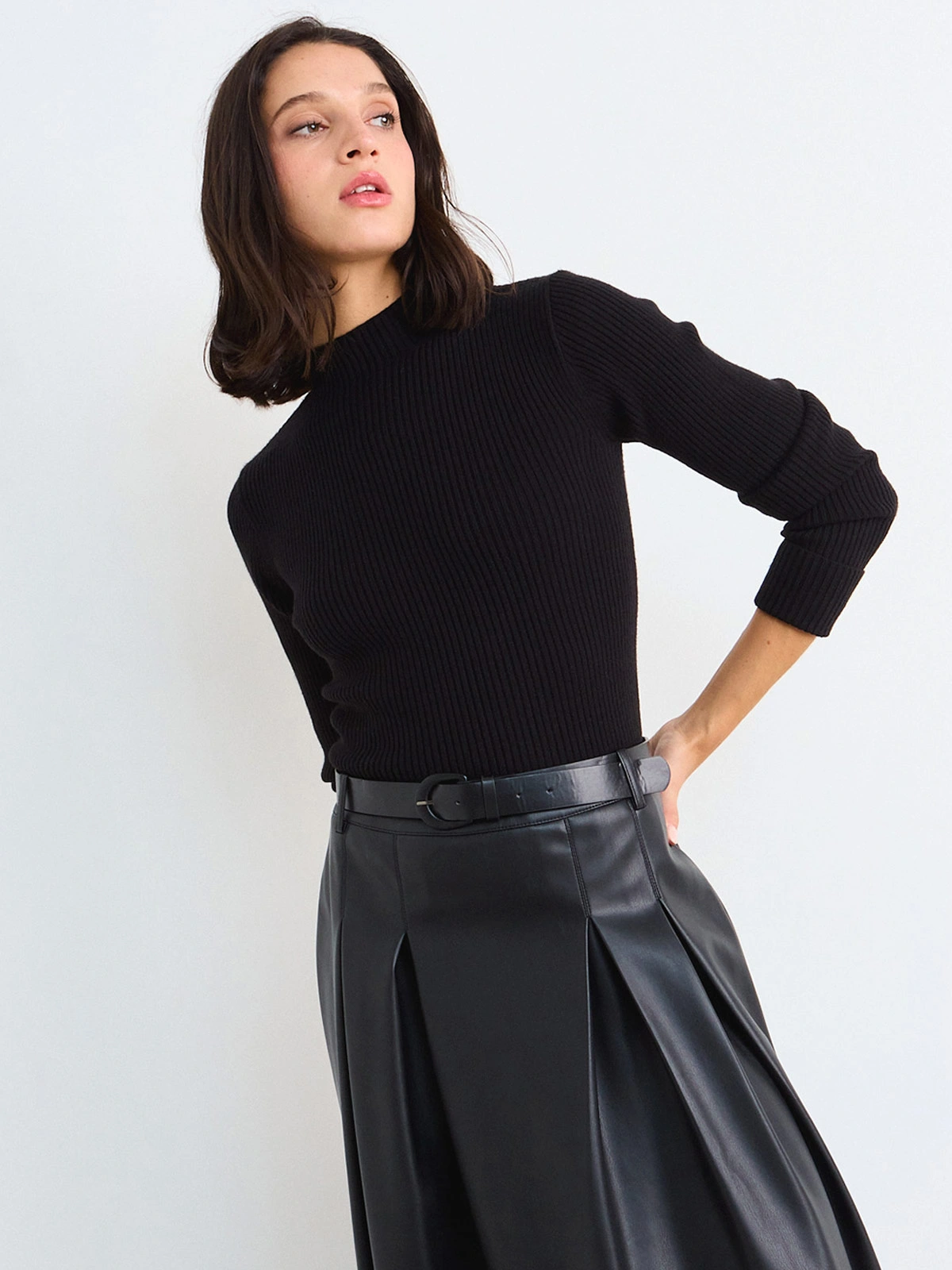 SWEATER MUJER IO BEATLE BÁSICO RIB - 3
