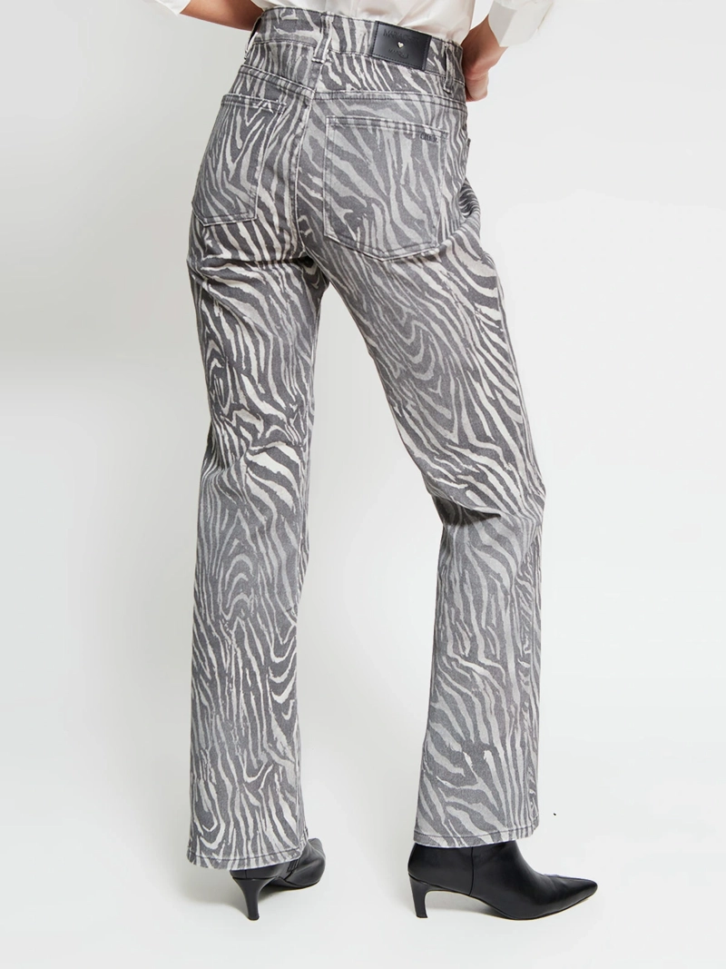 JEANS MUJER MARIA CHER X MARQUIS ALGODÓN RECTO ANIMAL PRINT - 3