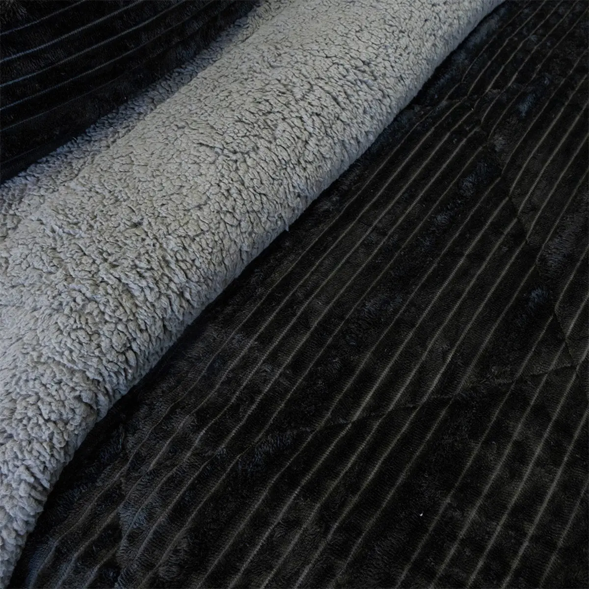 CUBRECAMA DORAL COTELONI SHERPA 2 PLAZAS NEGRO - 3