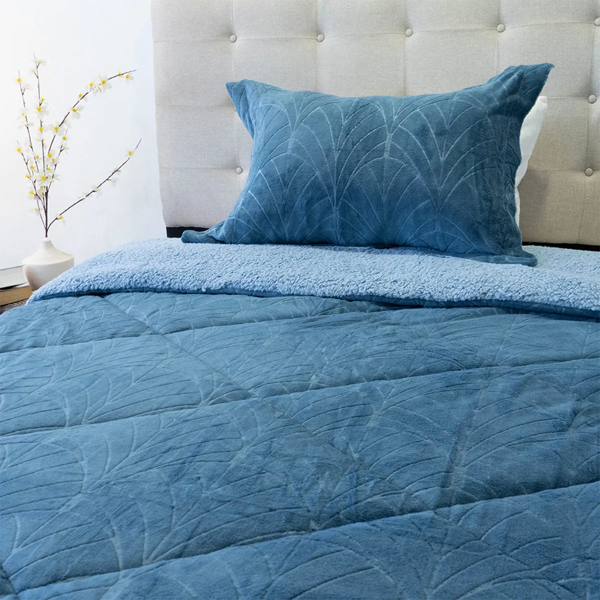 CUBRECAMA DORAL OUTBOSS SHERPA 1.5 PLAZAS AZUL - 2