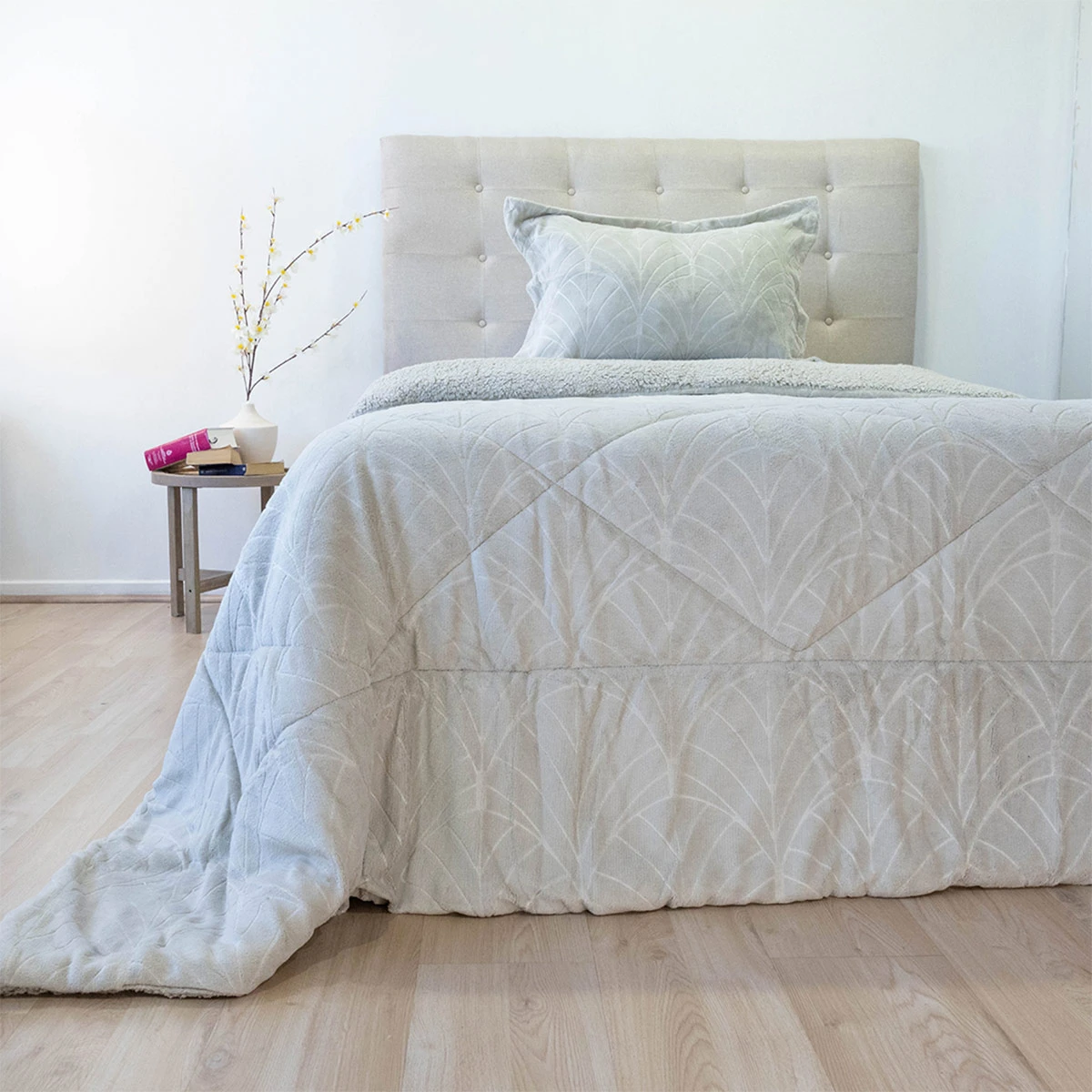 CUBRECAMA DORAL OUTBOSS SHERPA 1.5 PLAZAS BEIGE - 1
