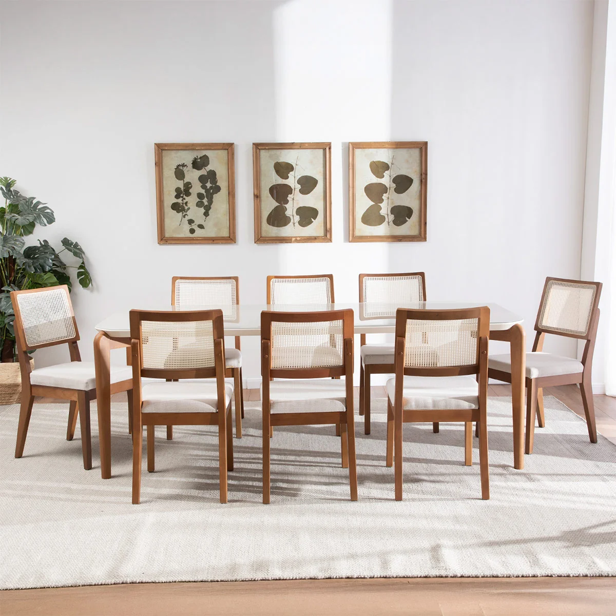 JUEGO DE COMEDOR DECOCASA DONATELLA 8 SILLAS SAGA BEIGE - 1