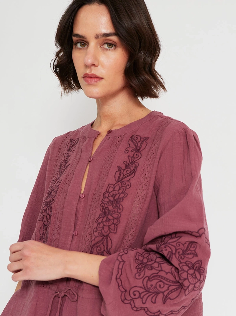 BLUSA MUJER TATIENNE ALGODÓN MANGA LARGA BORDADOS - 3