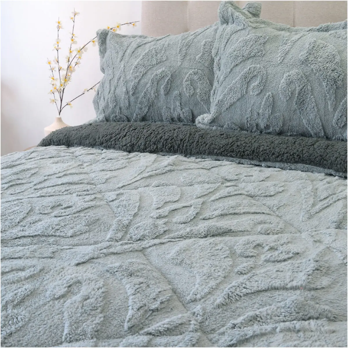 CUBRECAMA DORAL JACQUARD SHERP 3 P GRIS - 2