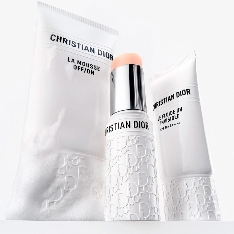 PROTECTOR SOLAR DIOR FLUIDO INVISIBLE SOLAR HIDRATANTE SPF50+ 30ML - 7