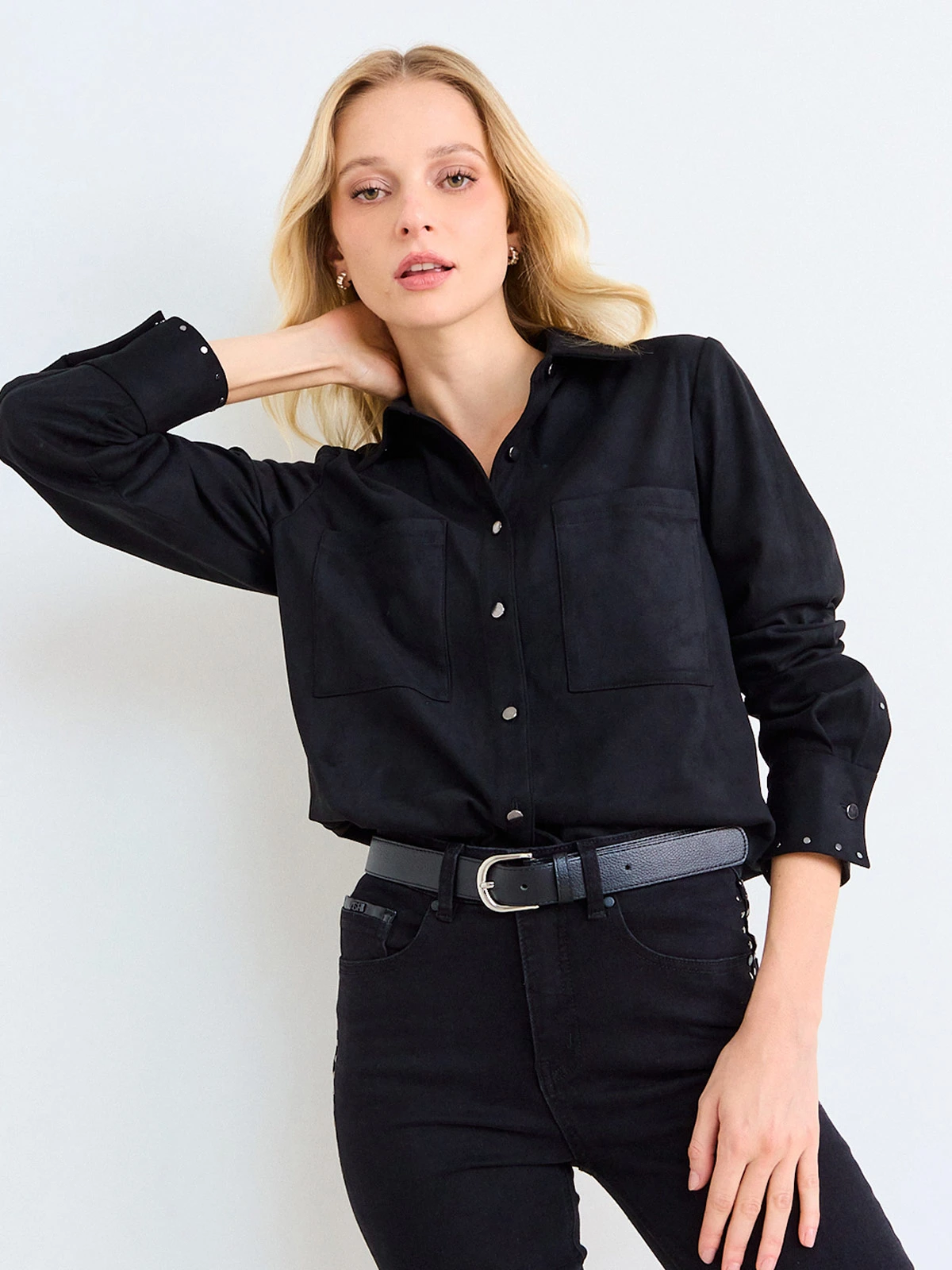 SOBRECAMISA MUJER ASH MANGA LARGA TACHAS - 3