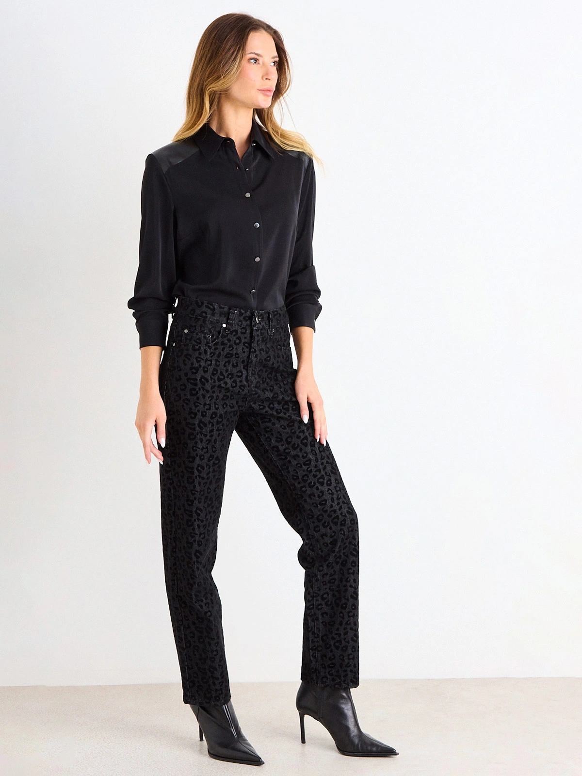BLUSA MUJER ASH CUELLO CAMISERO MANGA LARGA PESPUNTE - 2