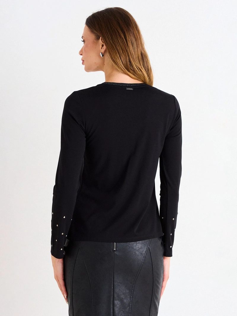 POLERA MUJER ASH ESCOTE EN V MANGA LARGA TACHAS - 4
