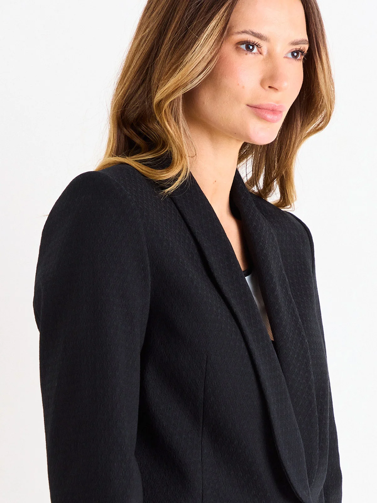 BLAZER MUJER ASH TEXTURA SOLAPA ALARGADA - 4