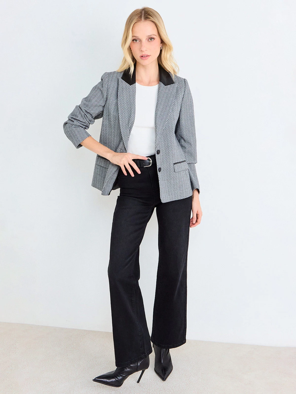 BLAZER MUJER ASH ALGODÓN ENTALLADO APLICACIONES - 1