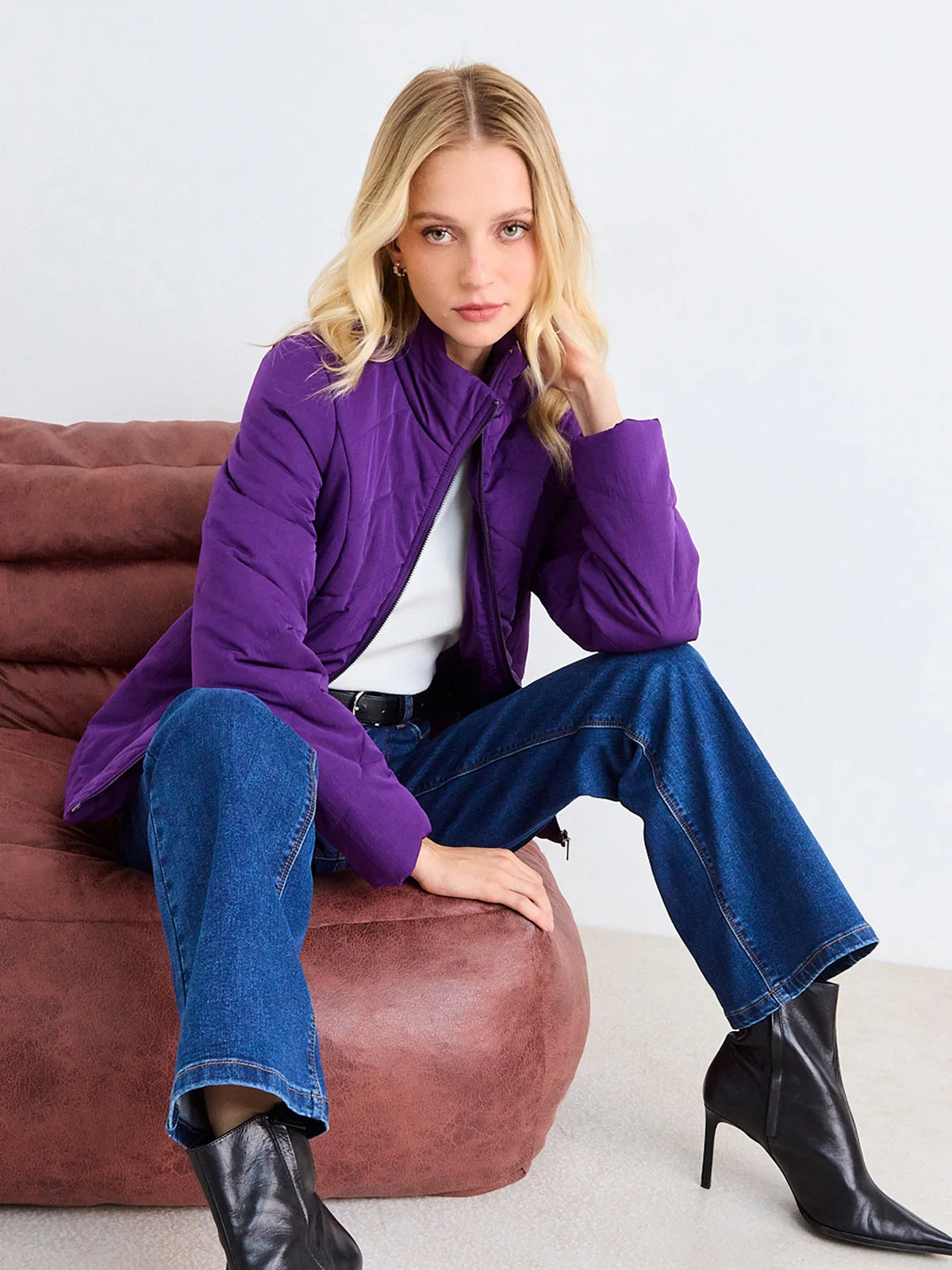 PARKA MUJER ASH CUELLO ALTO LISA ACOLCHADO - 1