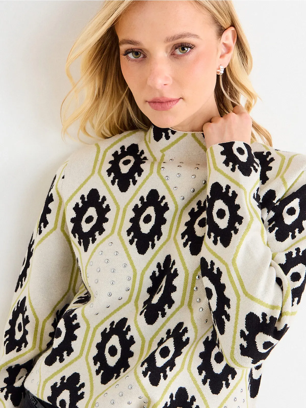 SWEATER MUJER ASH CUELLO ALTO JACQUARD - 5