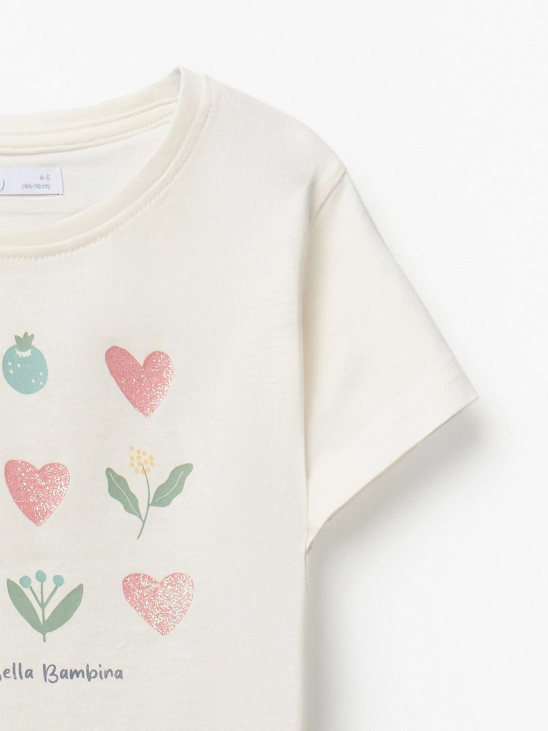 POLERA NIÑA SFERA MANGA CORTA CUELLO REDONDO ESTAMPADO CORAZONES - 3