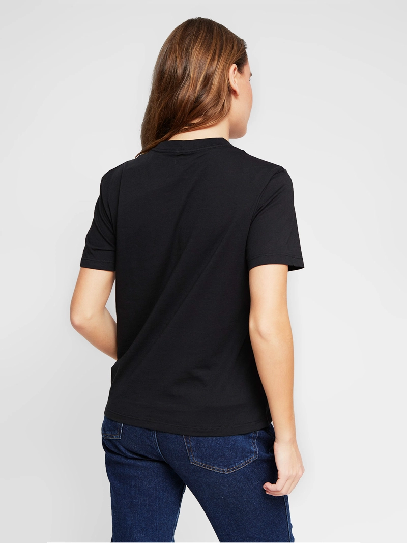 POLERA MUJER CALVIN KLEIN MANGA CORTA ALGODÓN - 2