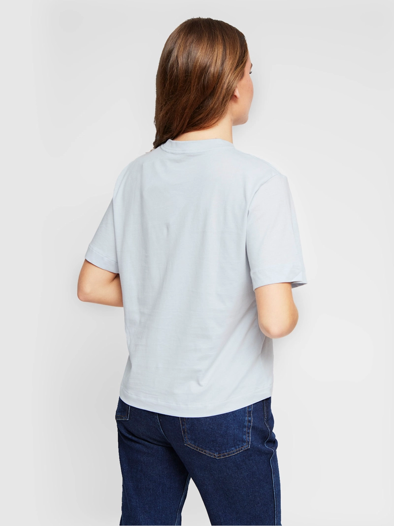 POLERA MUJER CALVIN KLEIN MANGA CORTA ALGODÓN - 2