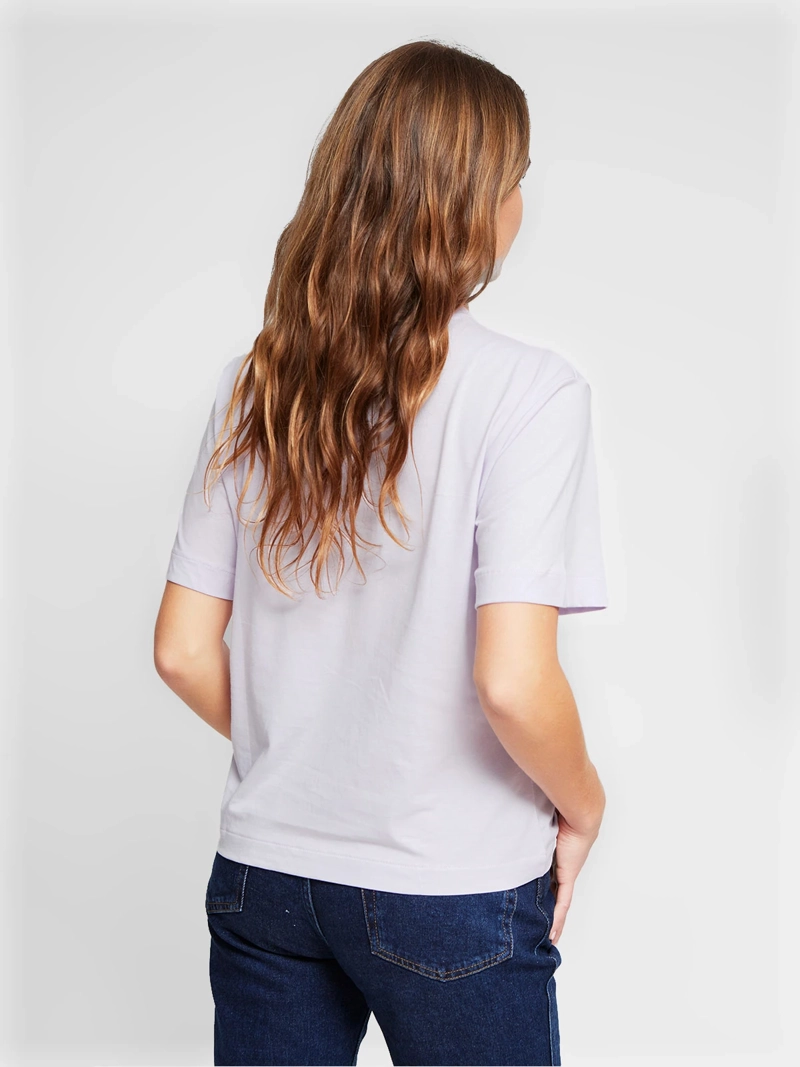 POLERA MUJER CALVIN KLEIN MANGA CORTA ALGODÓN - 2